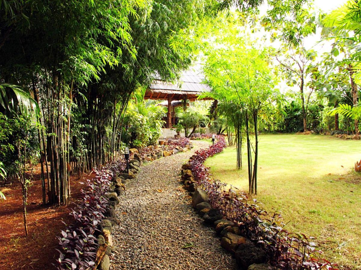 Bamboo Hideaway Resort Mak-sziget Kültér fotó